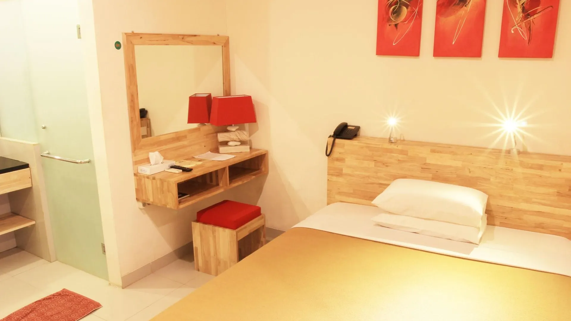 Hotel Karthi Kuta Kuta Lombok 3*,  Indonesien